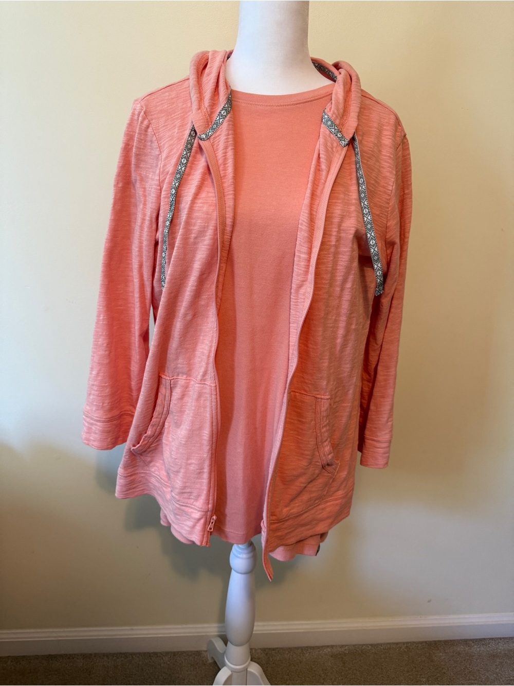 Eddie Bauer women’s slub zip-up with matching top